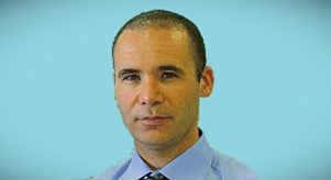 דר_ עדו קאליר