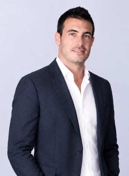 new-employee-440x600 - Ori